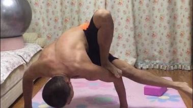 瑜伽小白的瑜伽成长の路